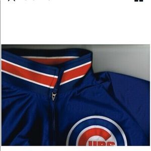 Chicago Cubs Majestic tug out jacket . xxl. Slightly used.little wear.